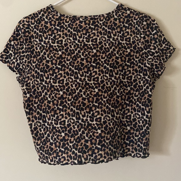 Leopard print crop top - Picture 2 of 3